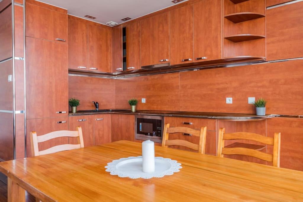 غدينيا Golden Apartments An Hryniewickiego 6A المظهر الخارجي الصورة