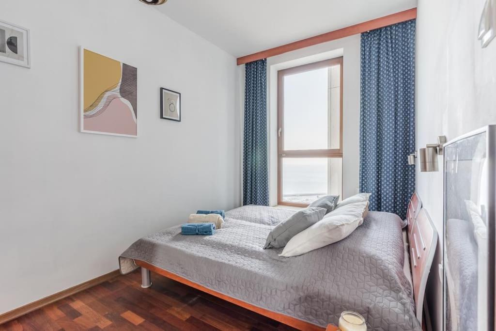 غدينيا Golden Apartments An Hryniewickiego 6A المظهر الخارجي الصورة